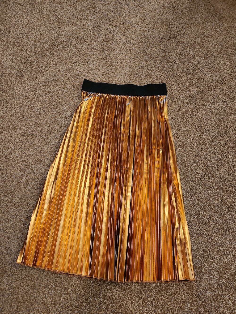 LuLaRoe Metallic Gold Pleated Midi Skirt with Black Waistband
